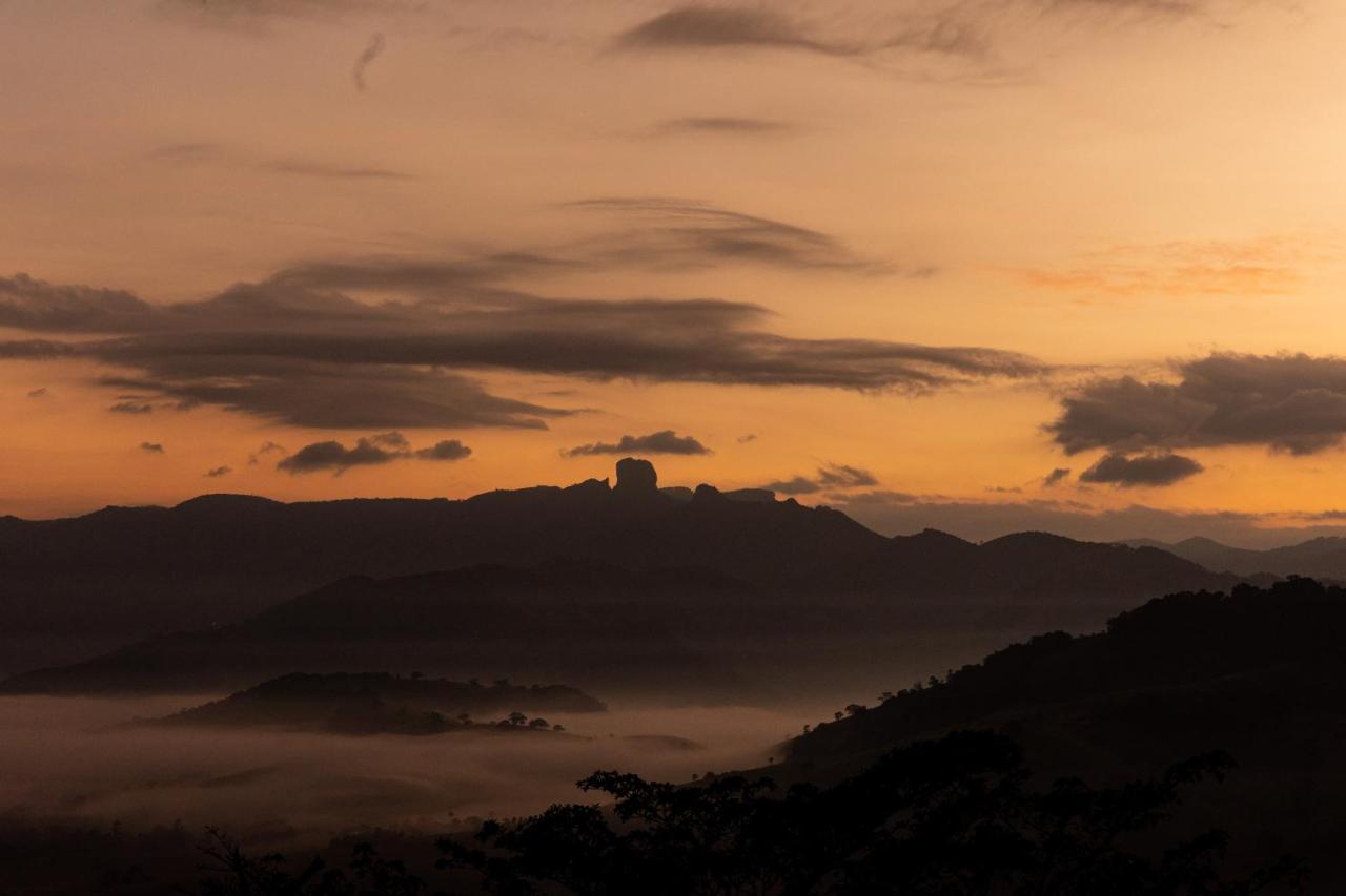 Pousada Terra Dos Passaros Sao Bento do Sapucai Bagian luar foto